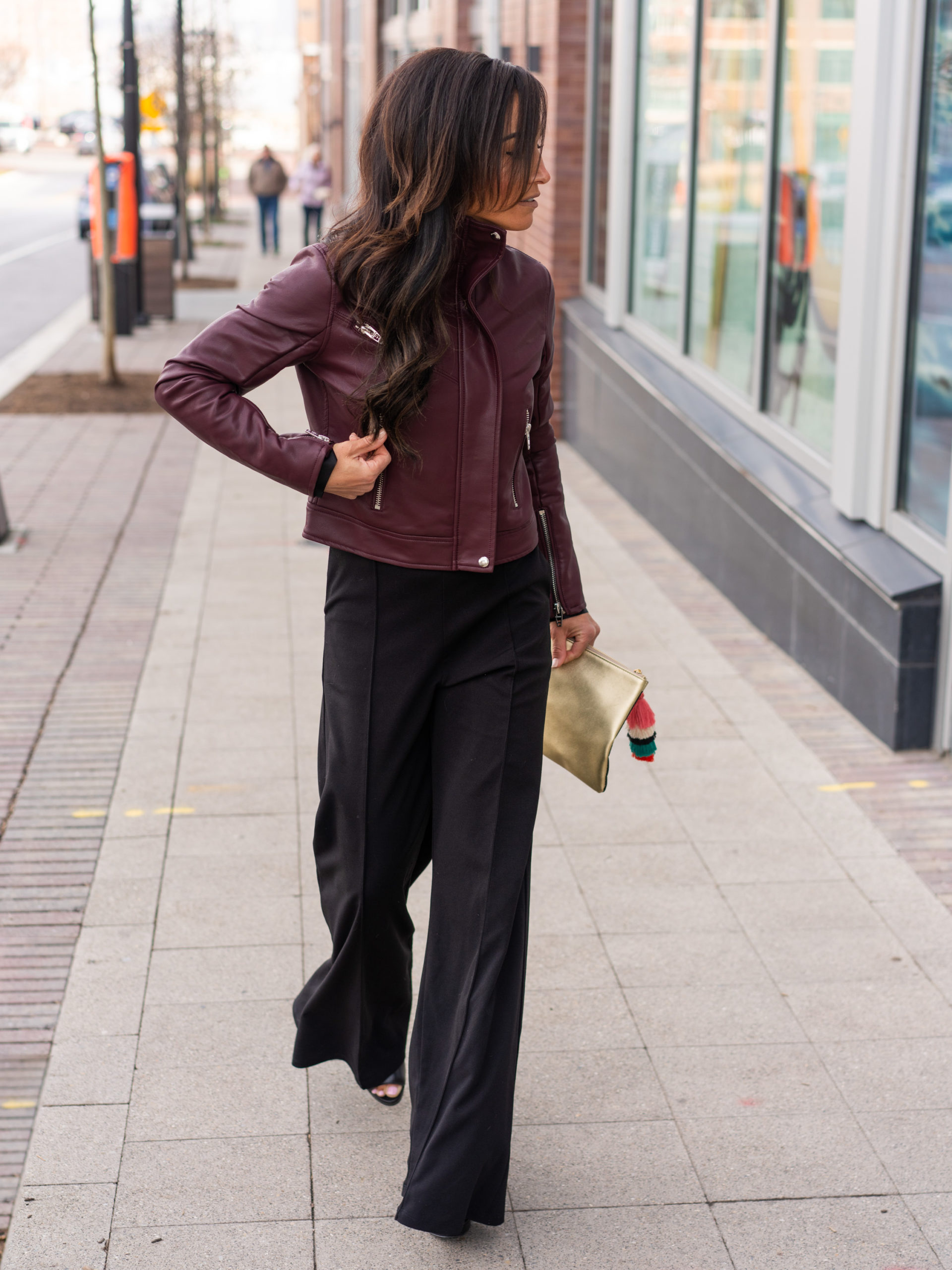 San Franciscan Fall Fashion: Black Bodysuit + Plaid Blazer — Miss Minus  Sized